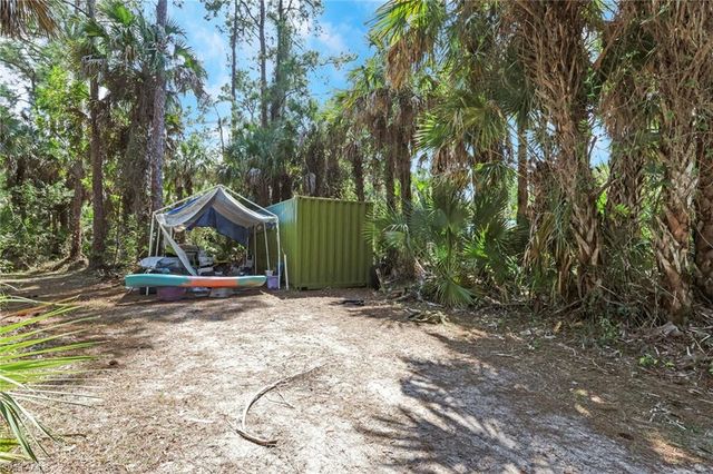 760 1st ST NW, Naples, FL 34120