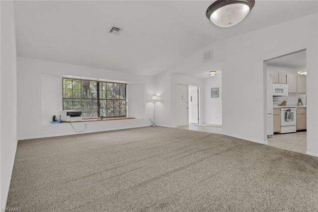 760 1st ST NW, Naples, FL 34120