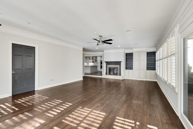 6867 RIVER BIRCH RD, Memphis, TN 38119