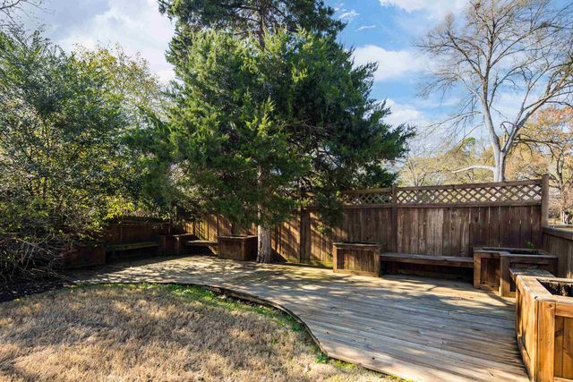 6867 RIVER BIRCH RD, Memphis, TN 38119