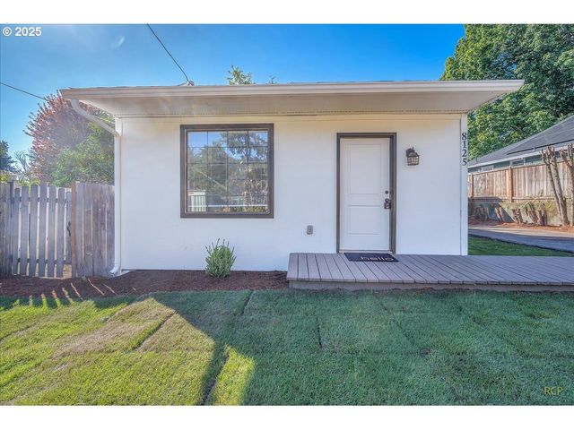 8125 Se 52ND Ave, Portland, OR 97206