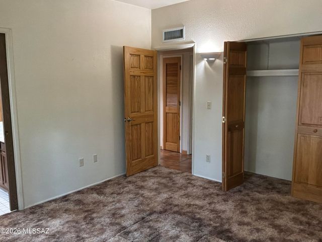 118 W Andrew Potter Street, Corona De Tucson, AZ 85641