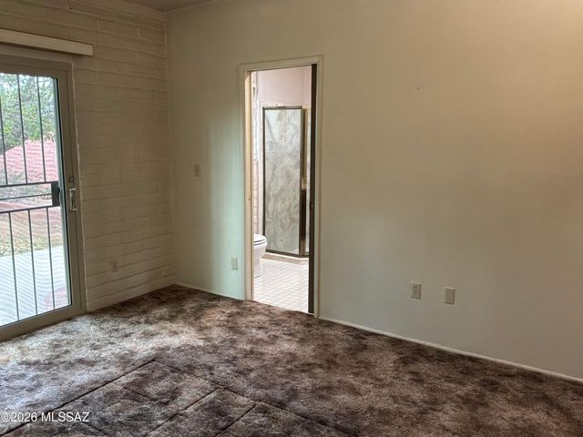 118 W Andrew Potter Street, Corona De Tucson, AZ 85641