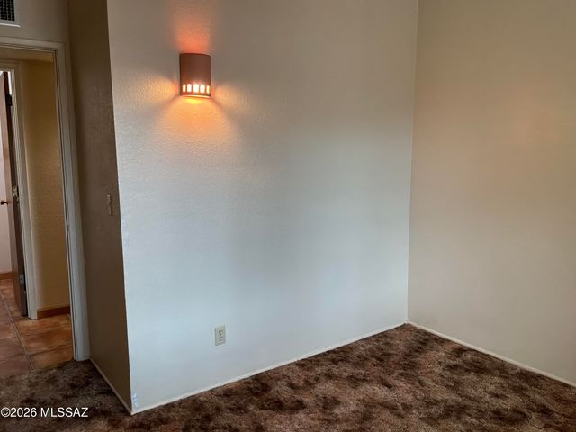 118 W Andrew Potter Street, Corona De Tucson, AZ 85641