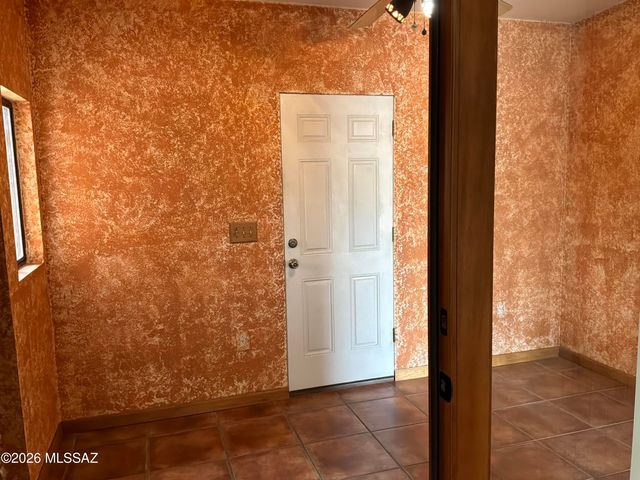 118 W Andrew Potter Street, Corona De Tucson, AZ 85641