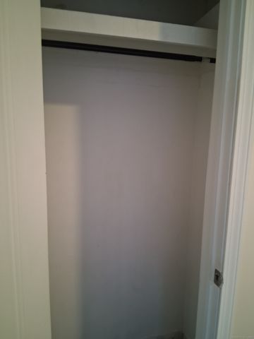 367 Watertown Avenue 1, Waterbury, CT 06708