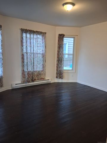 367 Watertown Avenue 1, Waterbury, CT 06708