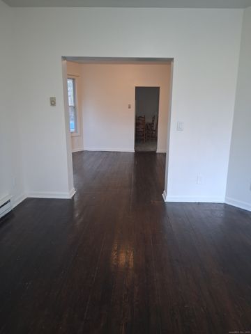 367 Watertown Avenue 1, Waterbury, CT 06708