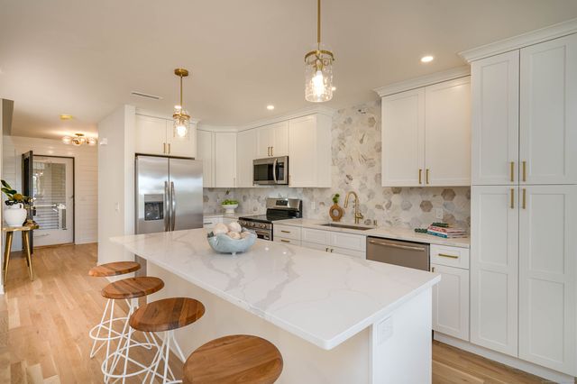 74 Quarry Dock Road 74, Branford, CT 06405