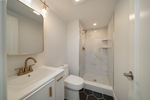 74 Quarry Dock Road 74, Branford, CT 06405