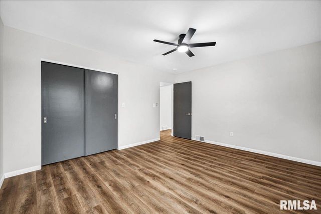 2003 S MAHARK Lane, Peoria, IL 61607