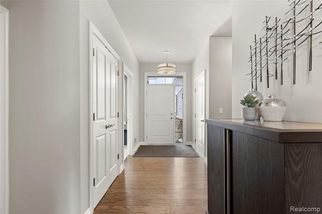 9936 Crossview Trail 185, Howell, MI 48855