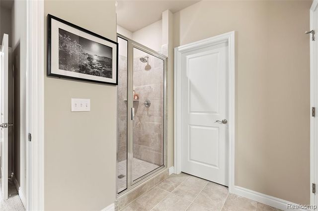 9936 Crossview Trail 185, Howell, MI 48855