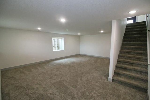 8641 E Cherrywood Ct, Bel Aire, KS 67226