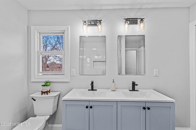 776 Elton Adelphia Road, Freehold, NJ 07728