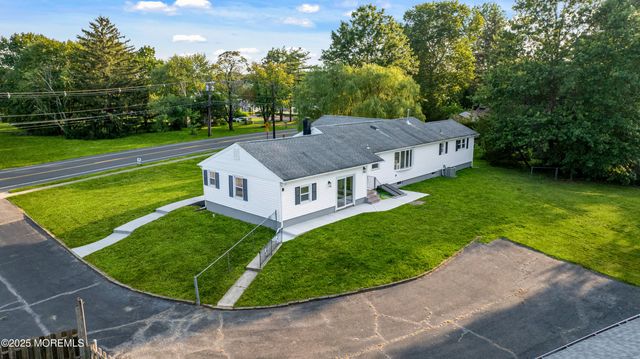 776 Elton Adelphia Road, Freehold, NJ 07728
