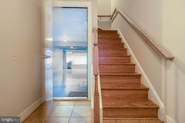 3347 KEMPER RD, Arlington, VA 22206