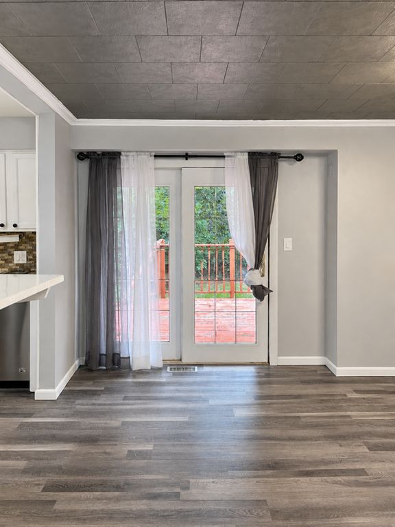 7516 Arthur Street NE, Fridley, MN 55432 — photo 3