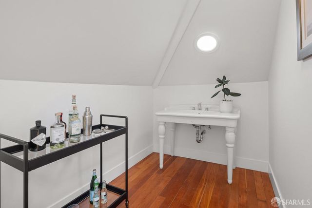 1815 Vallejo Street, San Francisco, CA 94123
