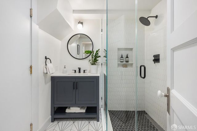 1815 Vallejo Street, San Francisco, CA 94123