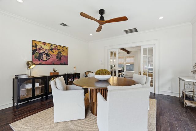 2005 Park Place Avenue, Fort Worth, TX 76110