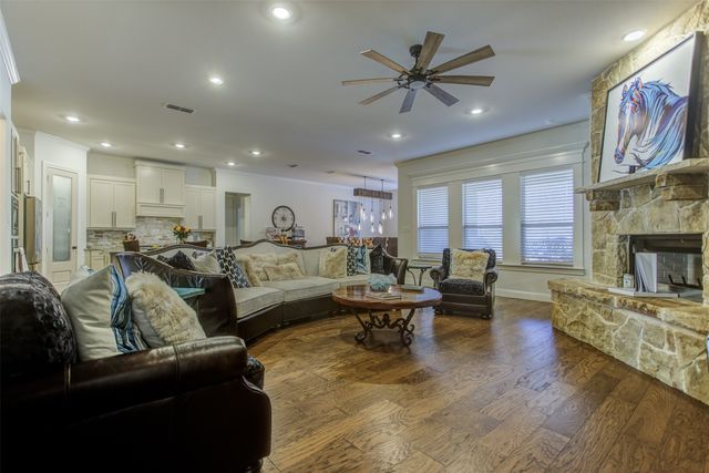 704 Hayden Way, Aledo, TX 76008