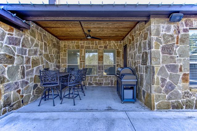 704 Hayden Way, Aledo, TX 76008