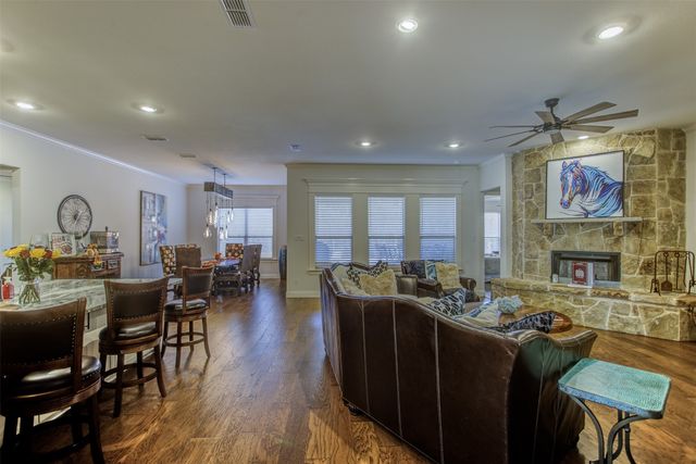 704 Hayden Way, Aledo, TX 76008