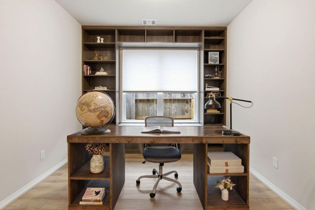 8130 Red Shiner Way, Fulshear, TX 77441