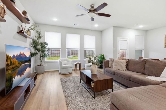 8130 Red Shiner Way, Fulshear, TX 77441