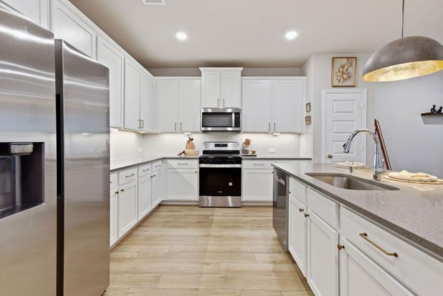 8130 Red Shiner Way, Fulshear, TX 77441