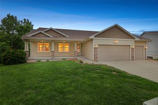 3416 E Payton Avenue, Des Moines, IA 50320