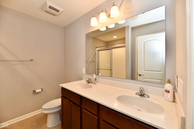 9653 Calamus Drive, Noblesville, IN 46060