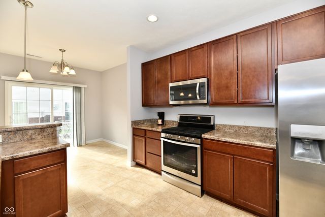 9653 Calamus Drive, Noblesville, IN 46060