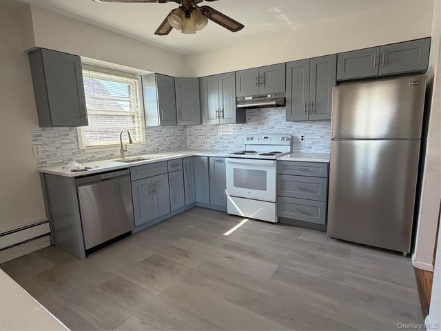 561 E Olive Street Upstairs, Long Beach, NY 11561