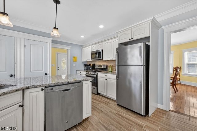 184 Liberty St, Long Branch City, NJ 07740