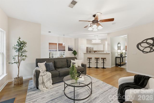 11911 Royal Castle Court, Charlotte, NC 28277