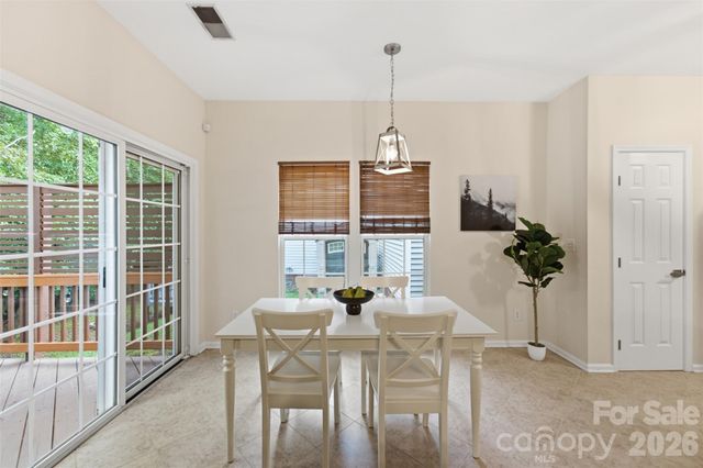 11911 Royal Castle Court, Charlotte, NC 28277