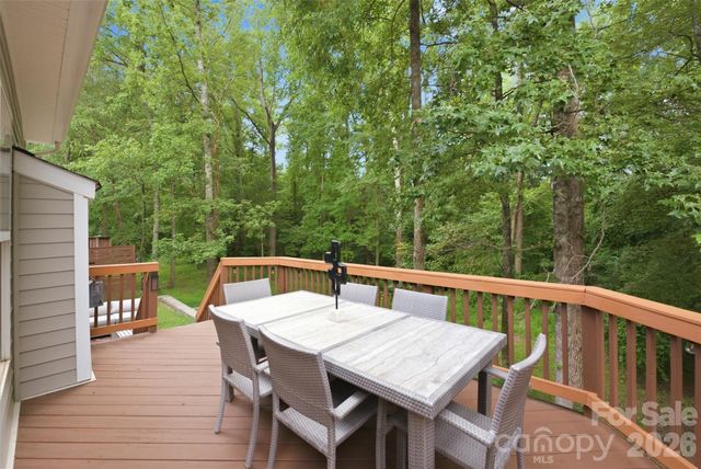 11911 Royal Castle Court, Charlotte, NC 28277