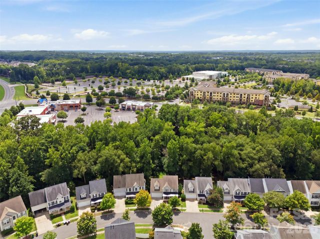 11911 Royal Castle Court, Charlotte, NC 28277