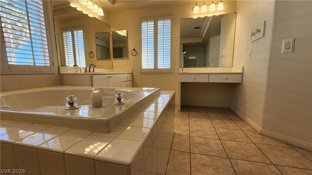 628 Joe Willis Street, Las Vegas, NV 89144