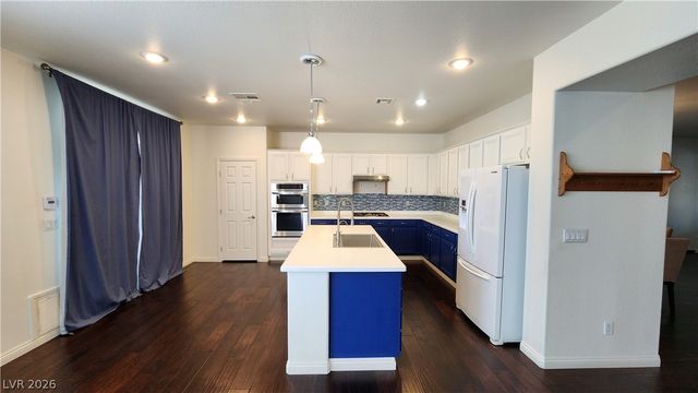 628 Joe Willis Street, Las Vegas, NV 89144