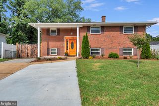214 CROSS CREEK DR, Glen Burnie, MD 21061