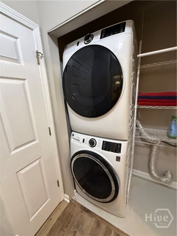 3027 Whitemarsh Way, Savannah, GA 31410