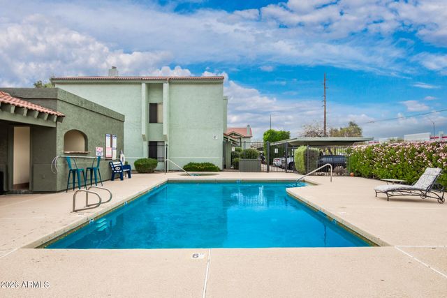 2315 W UNION HILLS Drive 120, Phoenix, AZ 85027