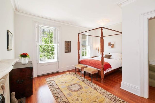 225 E 62nd Street, New York City, NY 10065