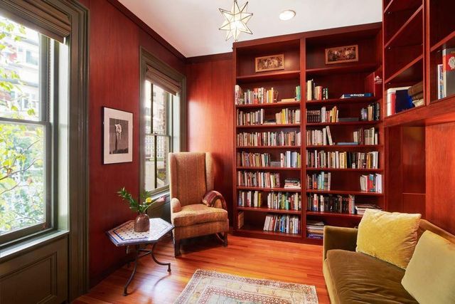 225 E 62nd Street, New York City, NY 10065