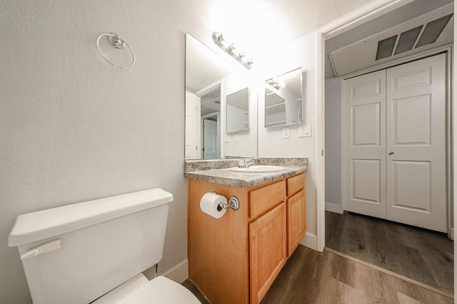 1340 N Recker Road 226, Mesa, AZ 85205