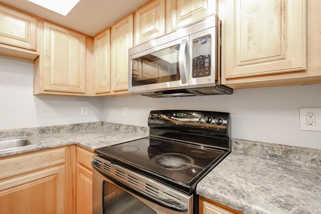 1340 N Recker Road 226, Mesa, AZ 85205