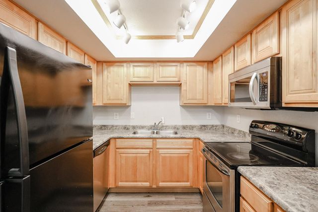 1340 N Recker Road 226, Mesa, AZ 85205